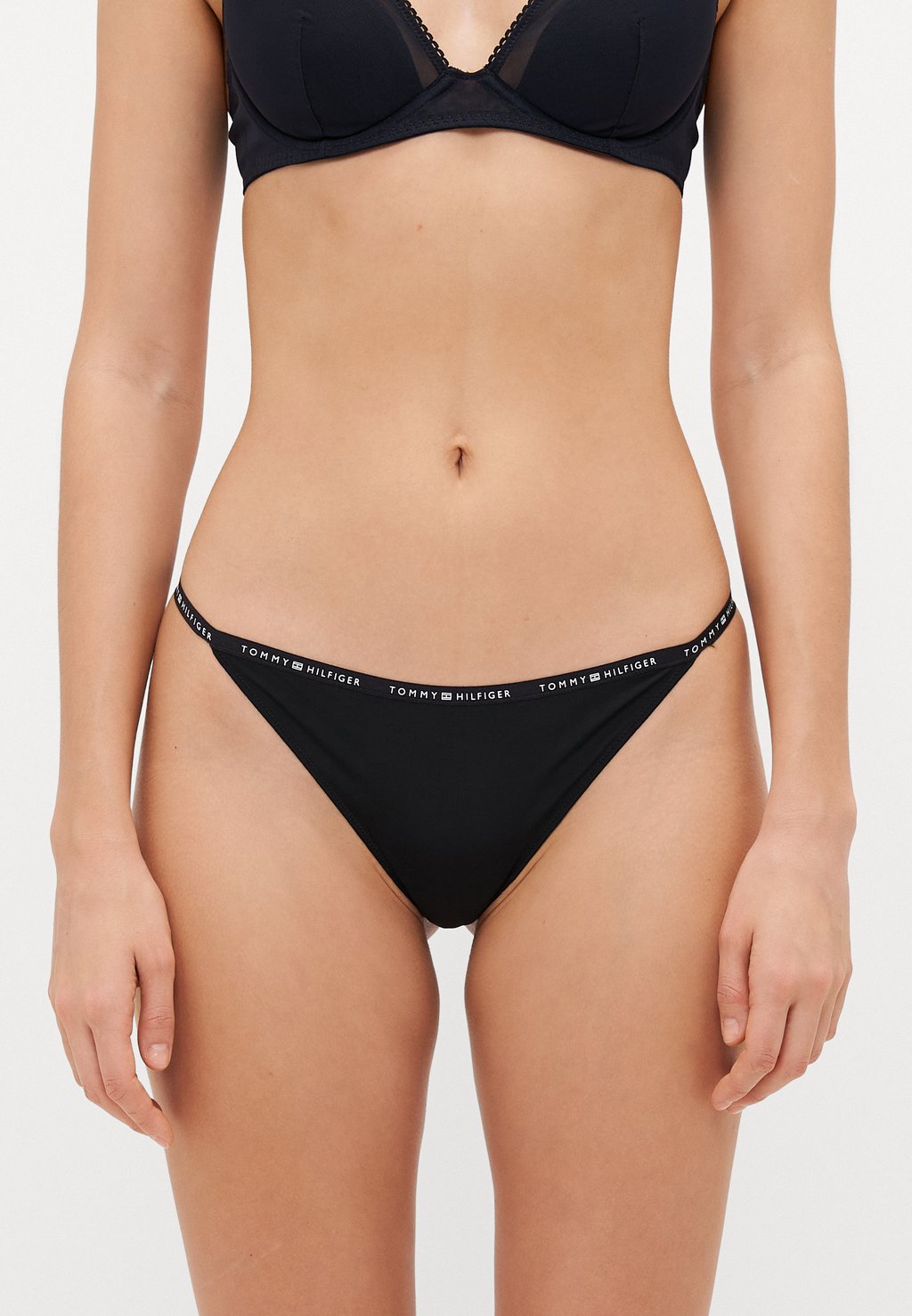 Стринги MULTI SHAPE BOTTOM 3 PACK Tommy Hilfiger, черный — фото 2