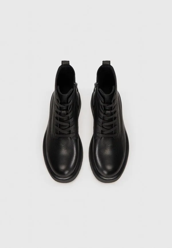 Боевые ботинки на шнуровке до щиколотки Calvin Klein, Triple Black — фото 4