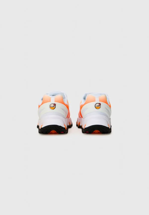 Кроссовки air max dn8 унисекс Nike Sportswear, White/Black/Total Orange — фото 3