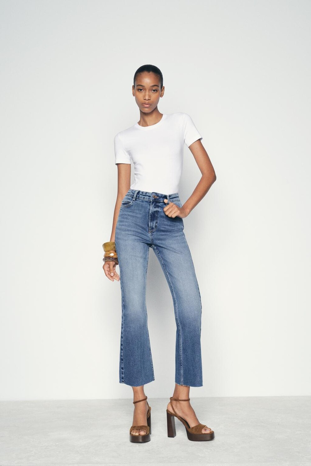 

Джинсы мини-клешки с высокой посадкой Z1975 ZARA, средне-синий