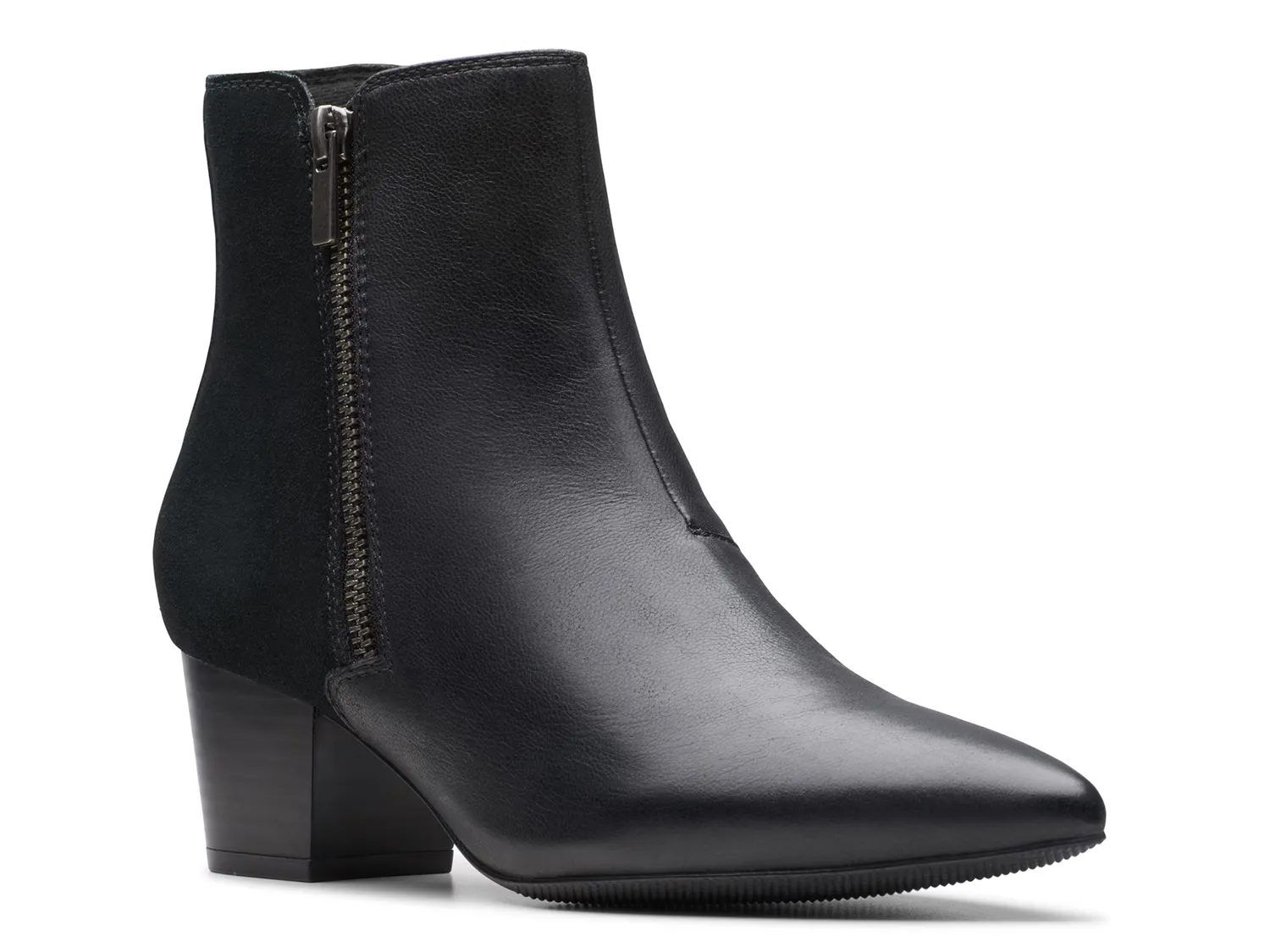 

Ботильоны Ellanie Vibe Bootie Clarks, черный