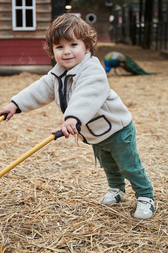 

Детские вельветовые брюки Mayoral, зеленый