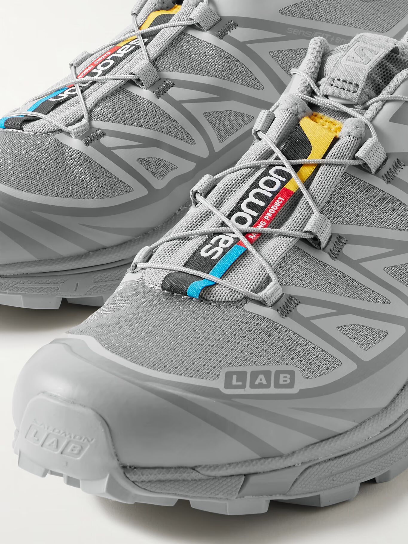 

Кроссовки XT-6 с резиновой отделкой из сетки SALOMON, серый