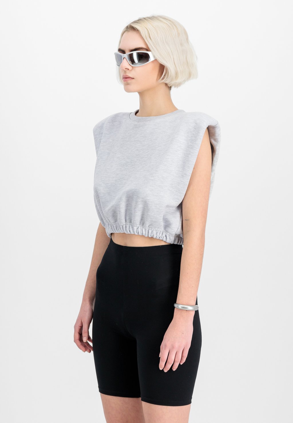 

Базовая футболка STUDIO EDITION CROPPED Alpha Industries, серый