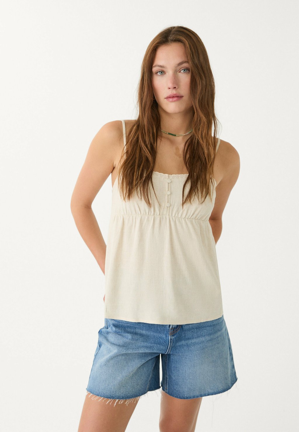 

Топ FLOWING STRAPPY Stradivarius, цвет Stone