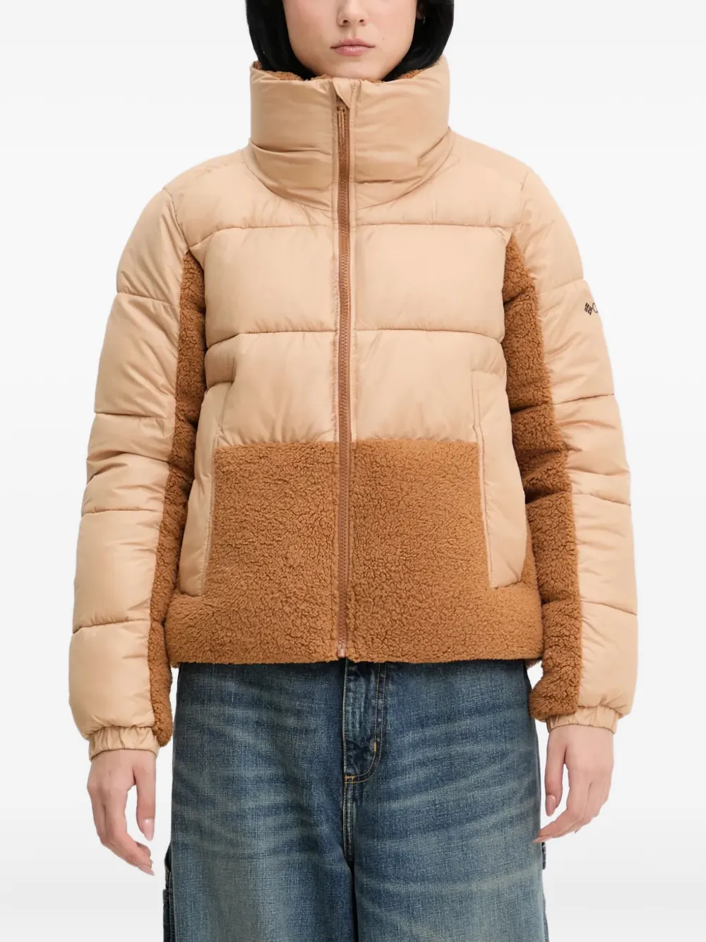 

Стеганая куртка с вышитым логотипом Columbia, бежевый