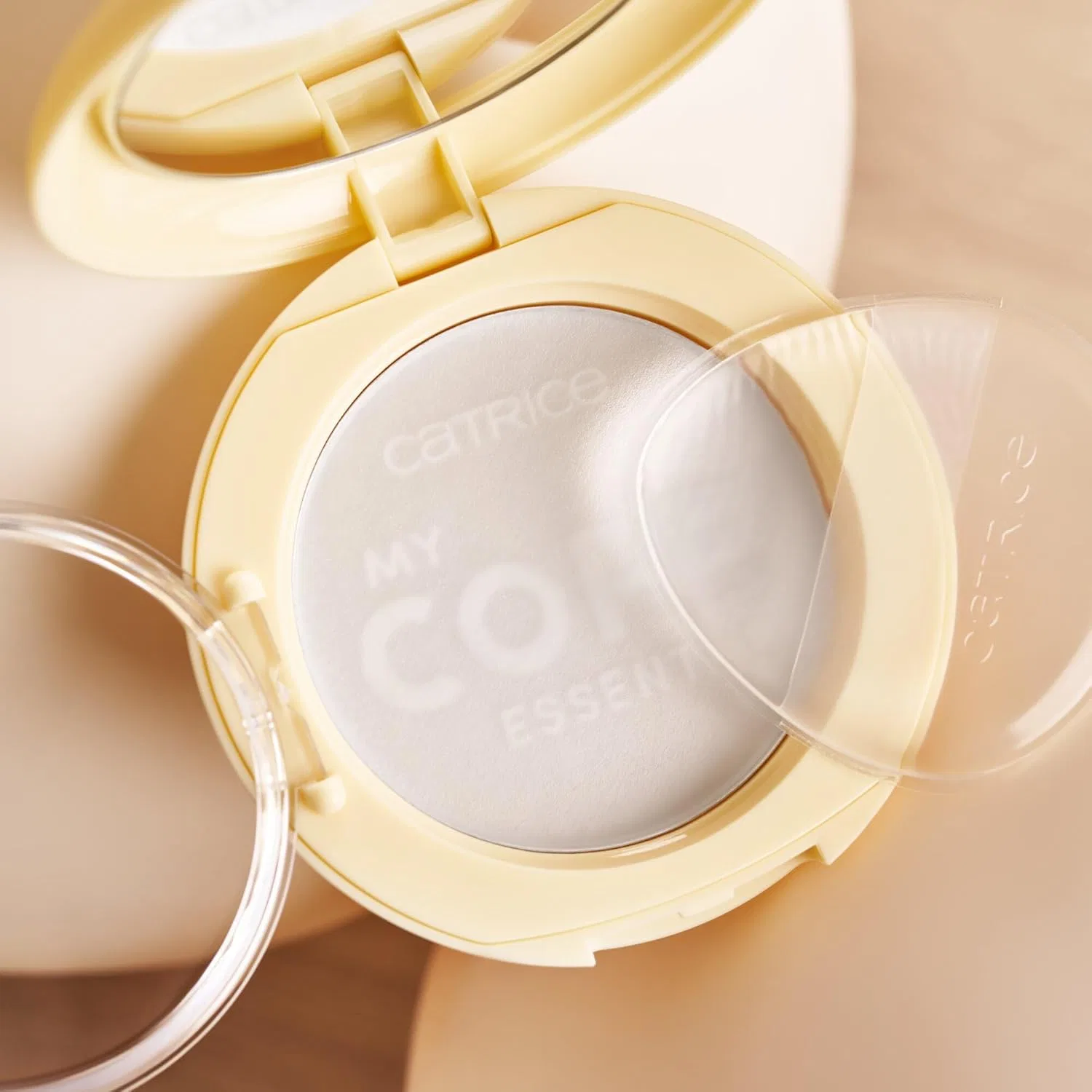 Крем для лица Catrice — Матирующий гель-пудра «MY CORE ESSENTIALS Magic Shine Eraser Gel» от — фото 3