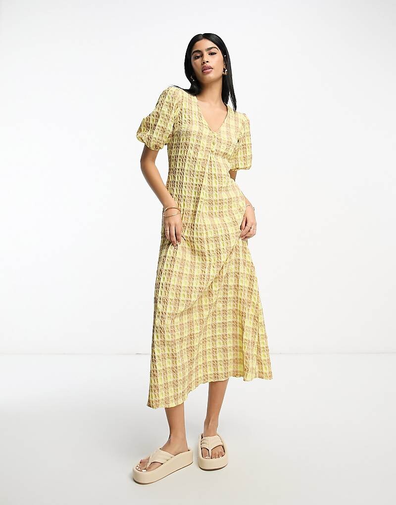 

ASOS DESIGN – Желтое структурированное повседневное платье миди в клетку