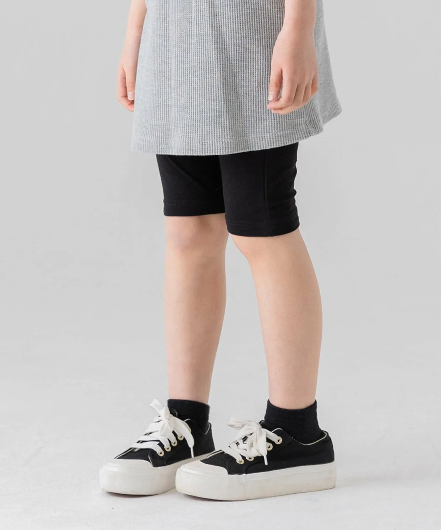 Однотонные леггинсы до локтя Chil2, black