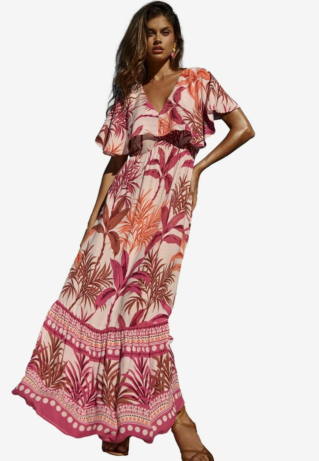 

Платье макси REGULAR FIT - CAPE SLEEVE PALM PRINTED Lipsy, розовый
