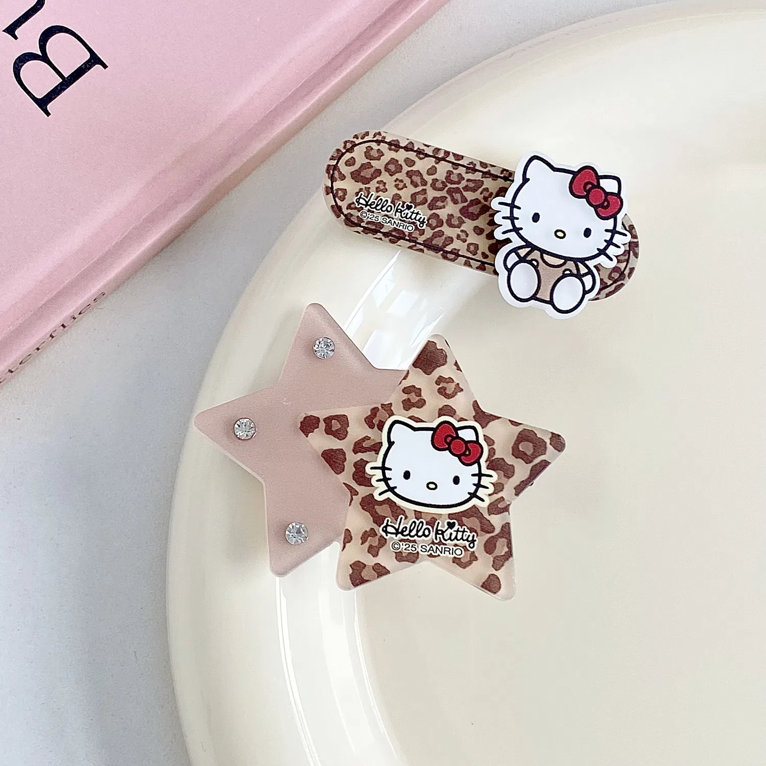 Заколки для волос Hello Kitty Sanrio акриловые — фото 4