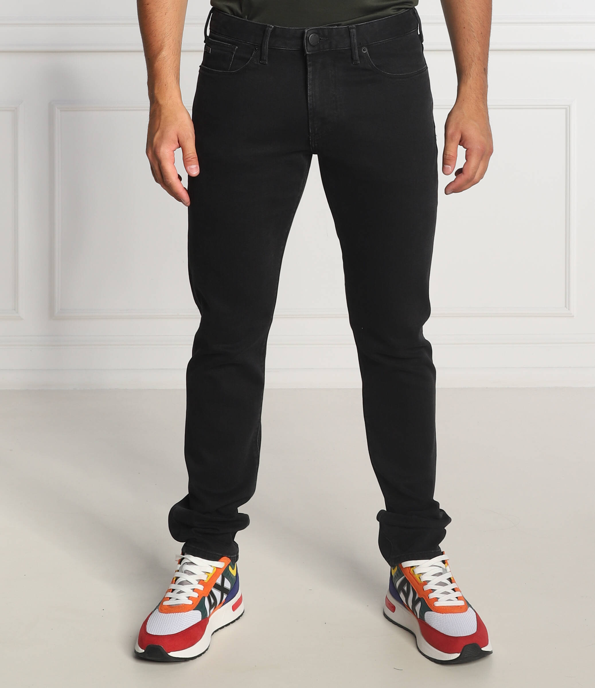 

Джинсы Emporio Armani j06 slim fit, черный