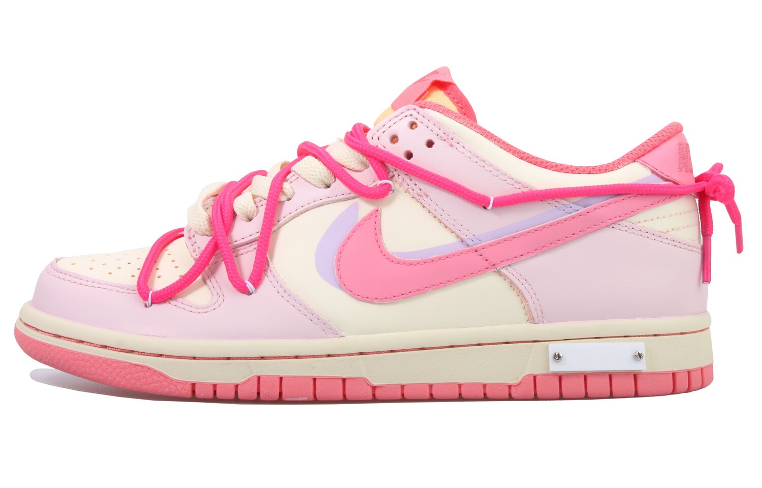 

Женские кроссовки для скейтбординга Nike Dunk Low, розовый