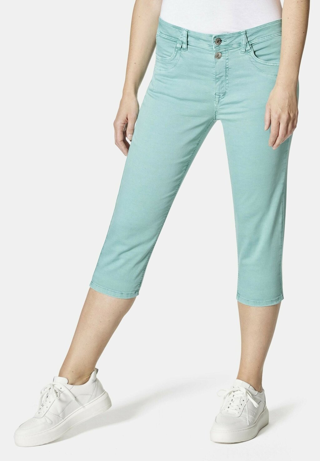 

Джинсовые шорты Stooker Women