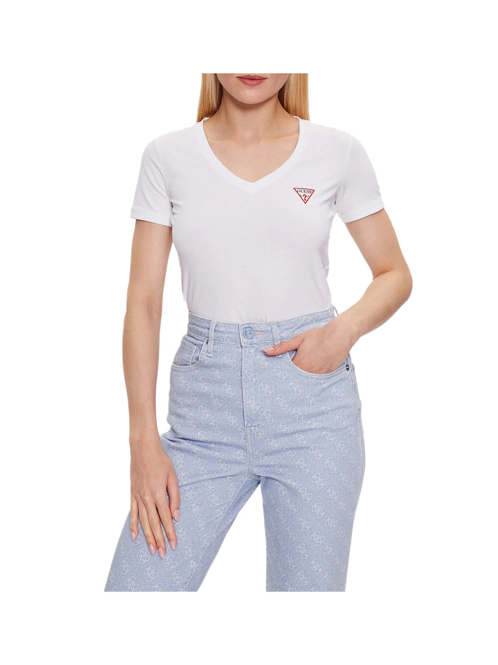 

Белая женская футболка Guess