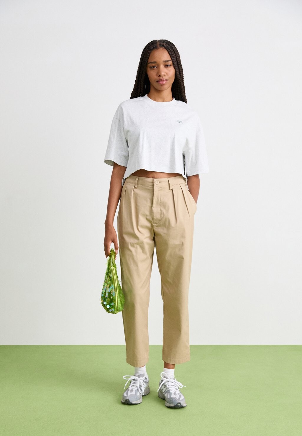

Брюки BOYLSTON TAPERED PANT New Balance, бежевый