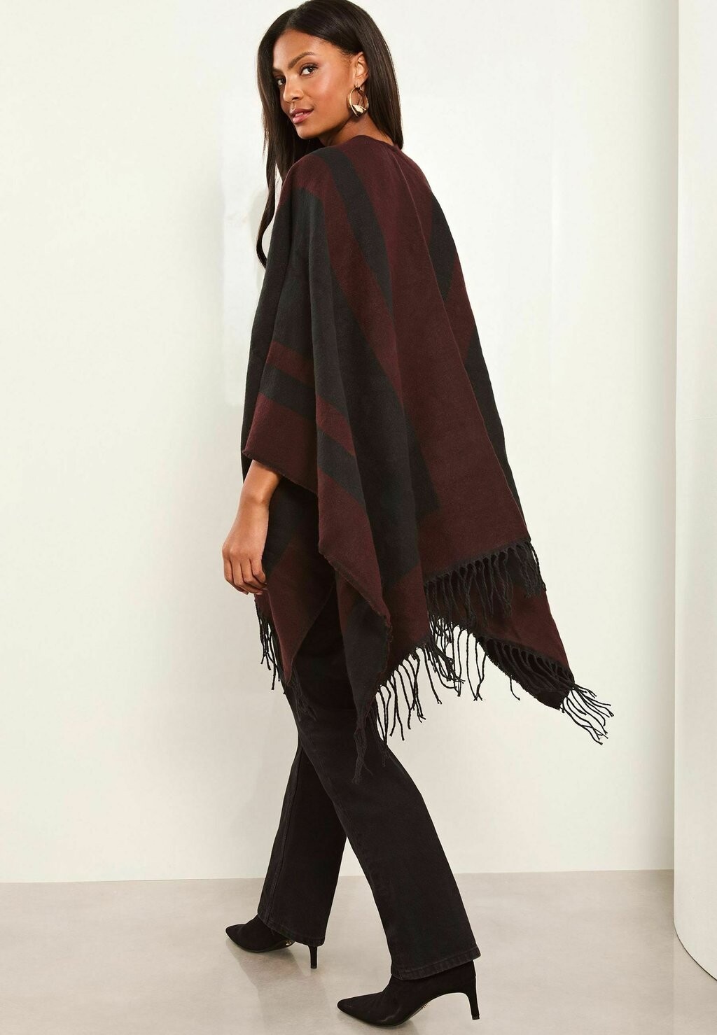

Пончо COSY BLOCK Lipsy, красный
