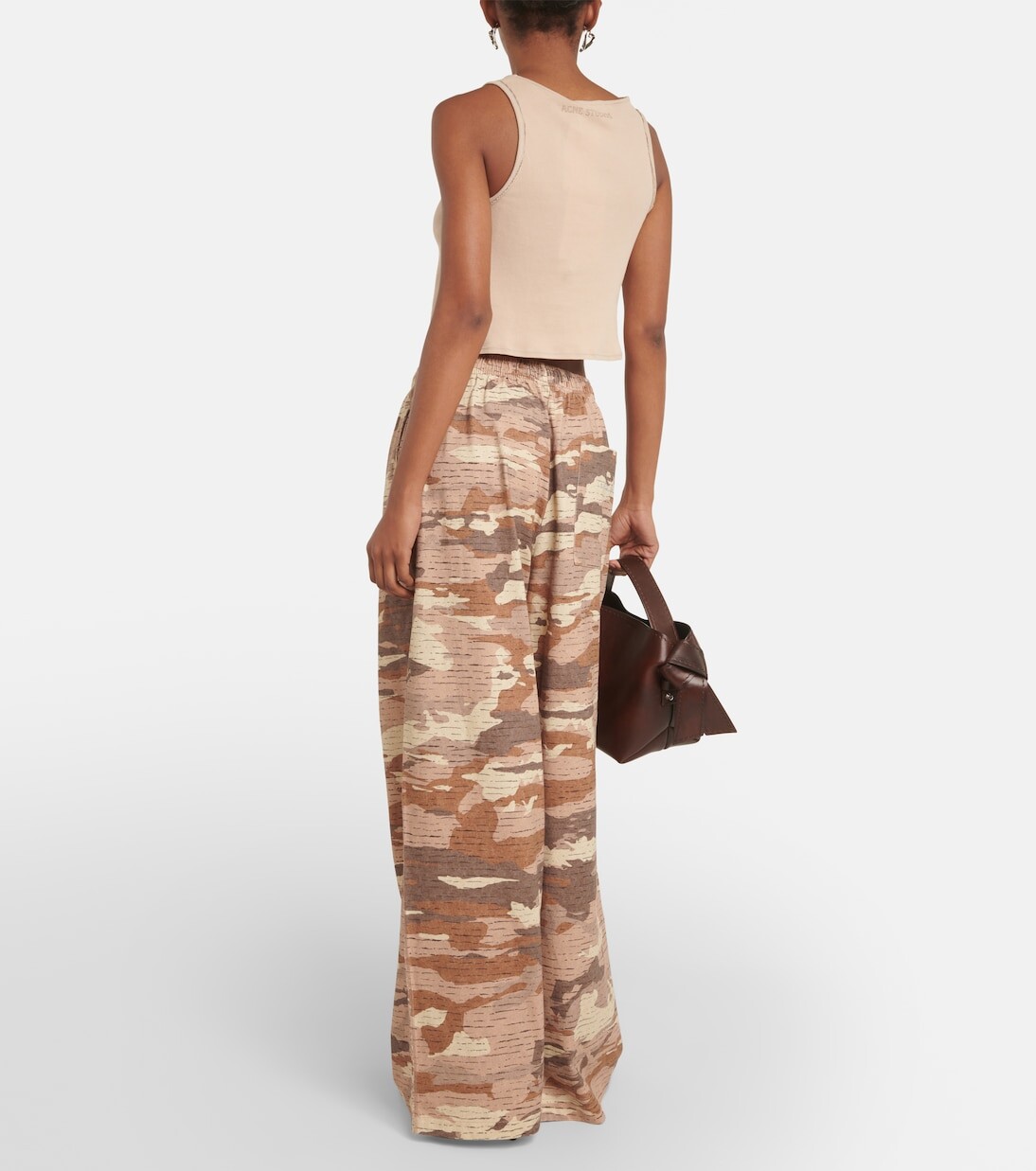 Хлопковые спортивные брюки fega с камуфляжным принтом Acne Studios, мультиколор — фото 3