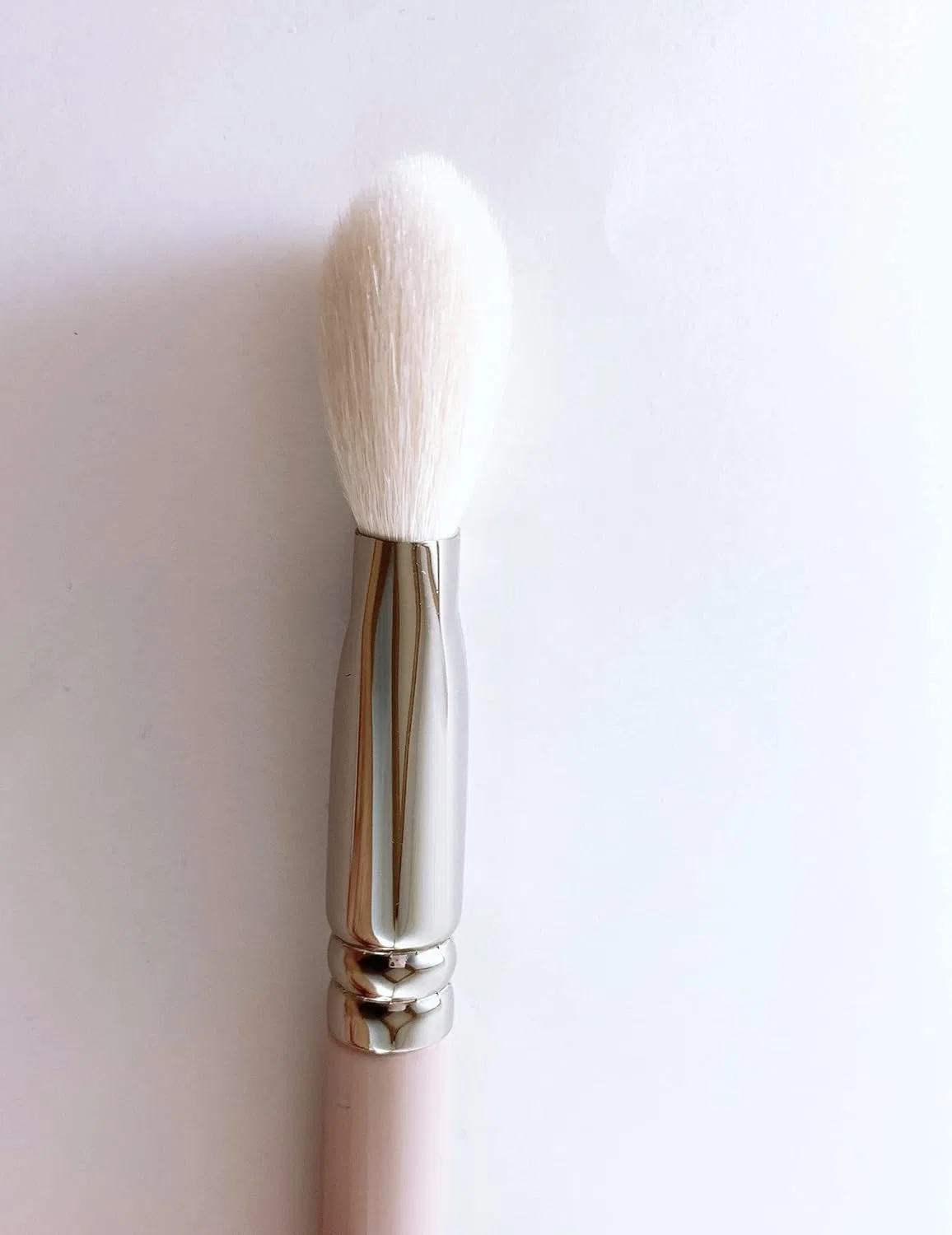 Кисть для макияжа R&M 538Fac Focus Powder Highlighter Blush Bronzer R&M Professional Makeup Brushes — фото 2