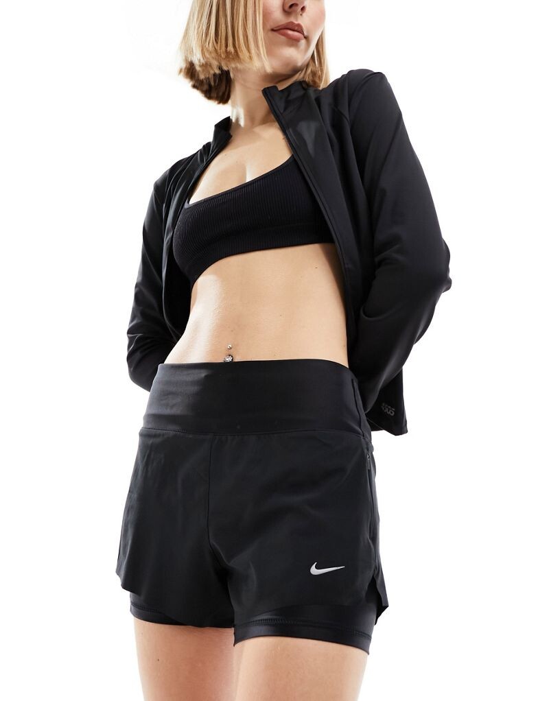 

Черные шорты 2 в 1 Nike Dri-Fit 3 дюйма