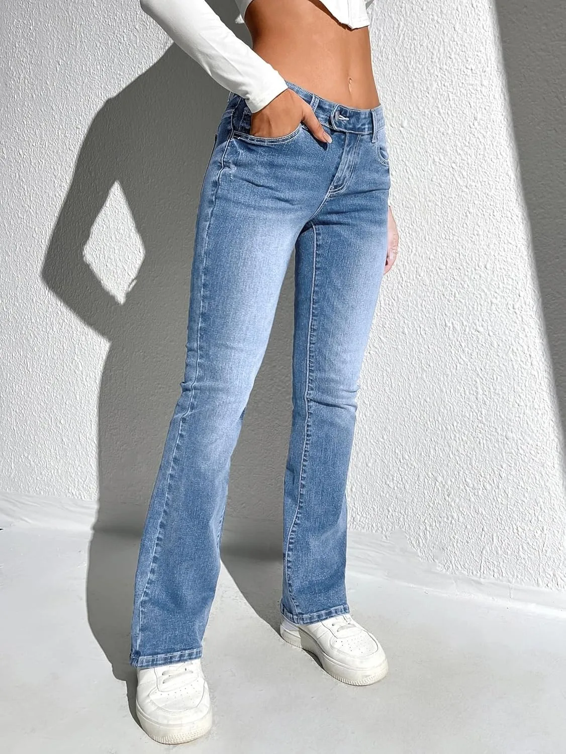 Женские низкие расклешенные джинсы утолщенный деним Generic, Medium Wash — фото 4