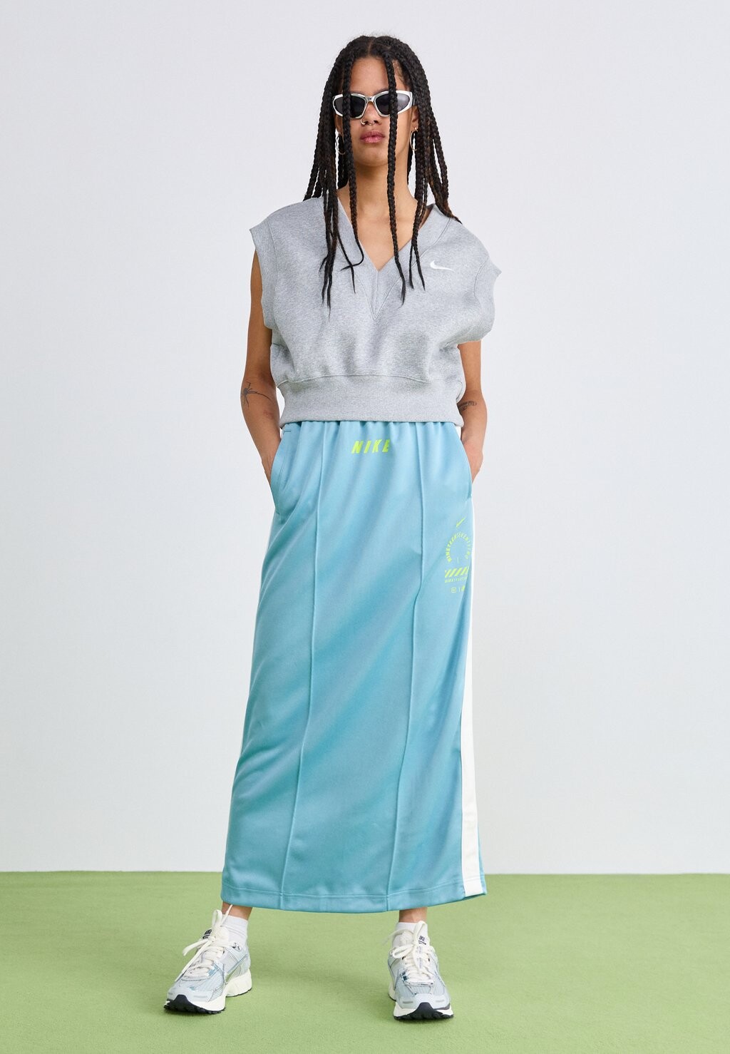 

Длинная юбка SKIRT Nike, темно-синий