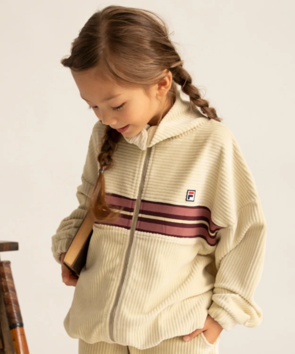 Трикотажная куртка FILA бежевая