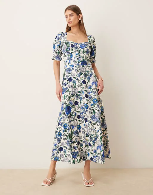 

Синее платье миди с разрезом спереди и пуговицами Hope & Ivy