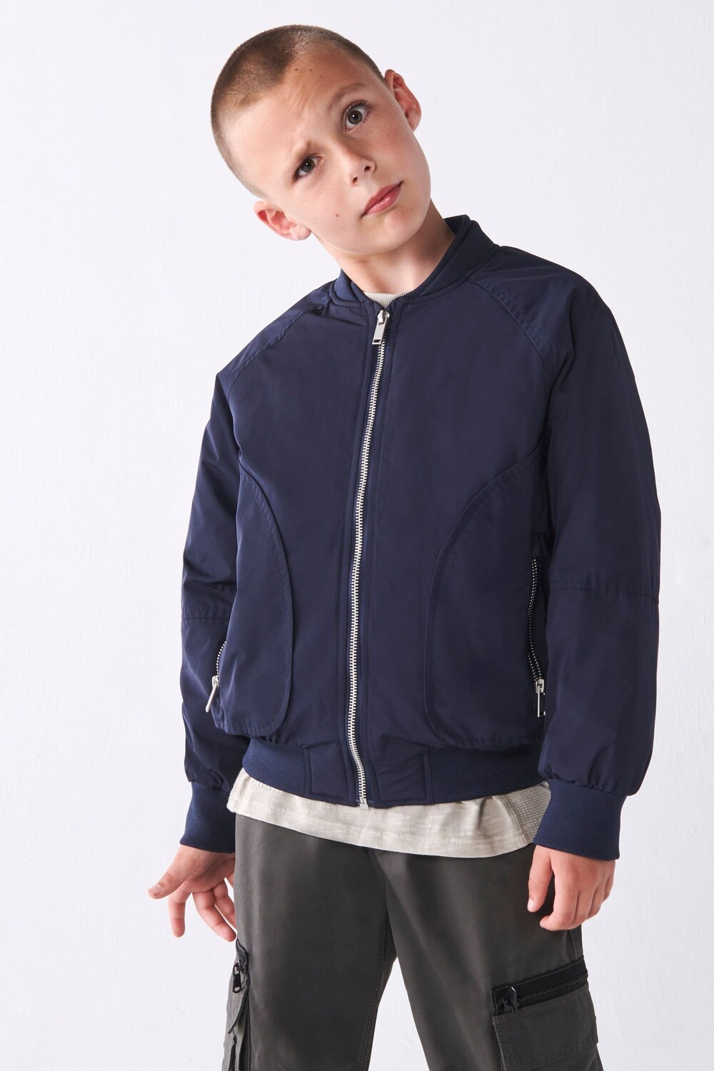 

Умная куртка бомбер для мальчиков River Island, синий
