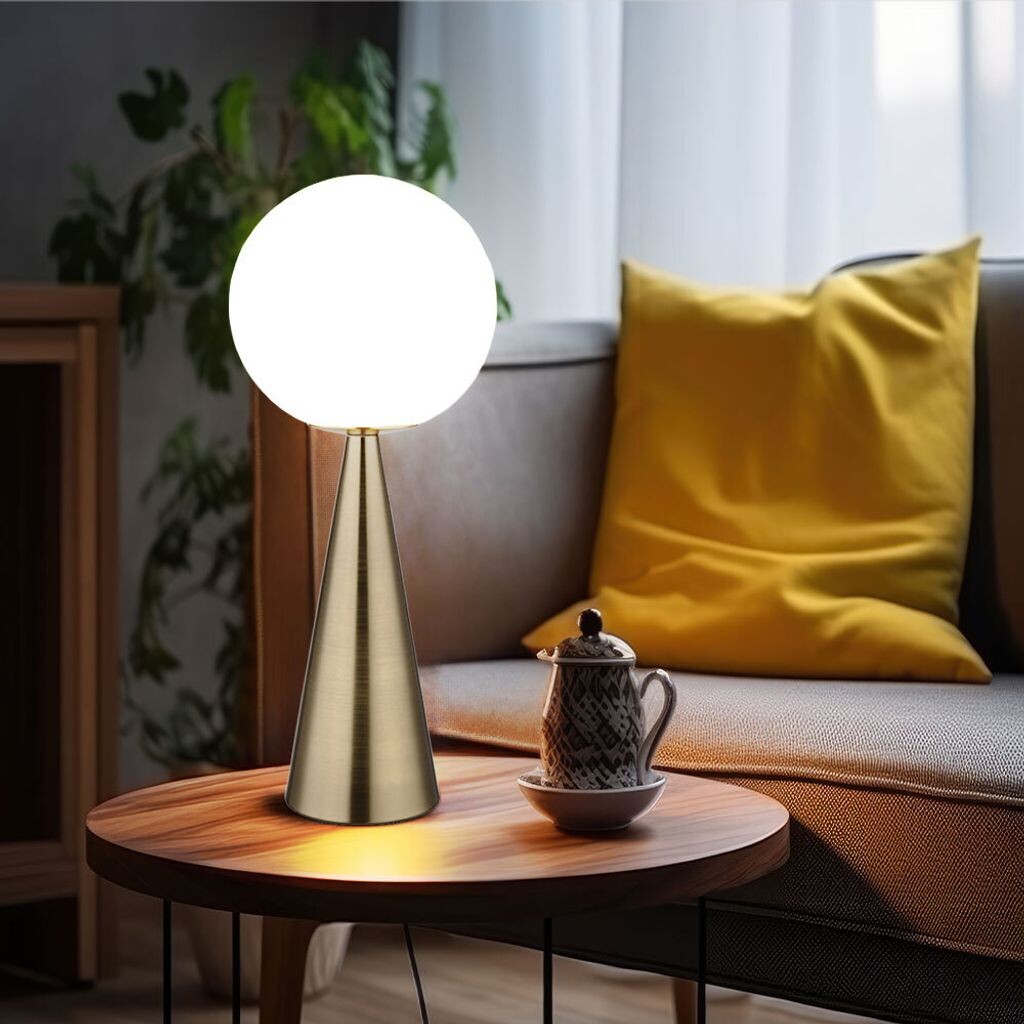 

Настольная лампа, цвет латуни, стеклянный шар, металл, H 49,5 см Globo Lighting, золото