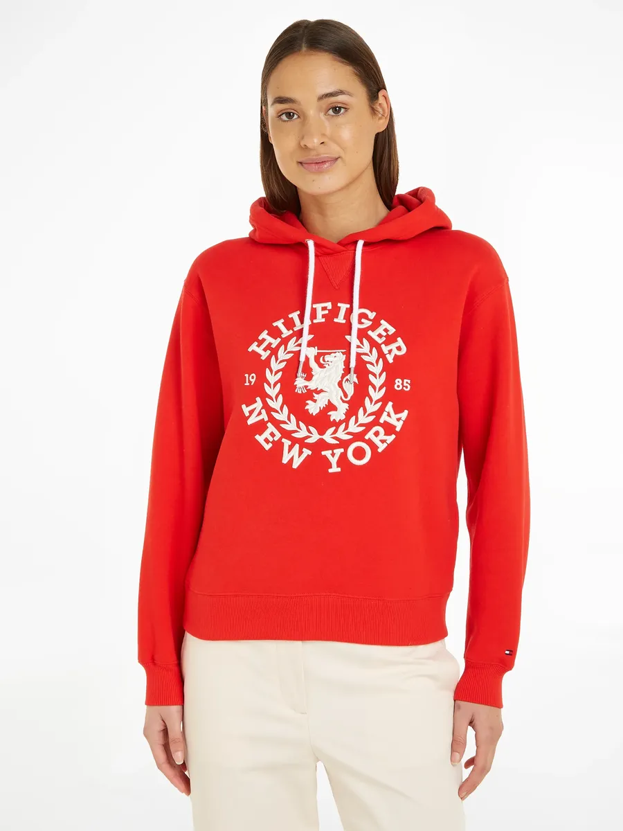 

Толстовка Tommy Hilfiger с капюшоном "REG CREST HOODIE" и вышитой надписью-логотипом, цвет Fierce_Red