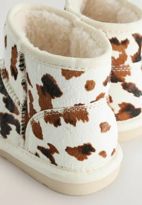 Детские ботинки Next, Standard fit water repellent pull on baby shoes, коричнево-кремовый коровий принт — фото 3