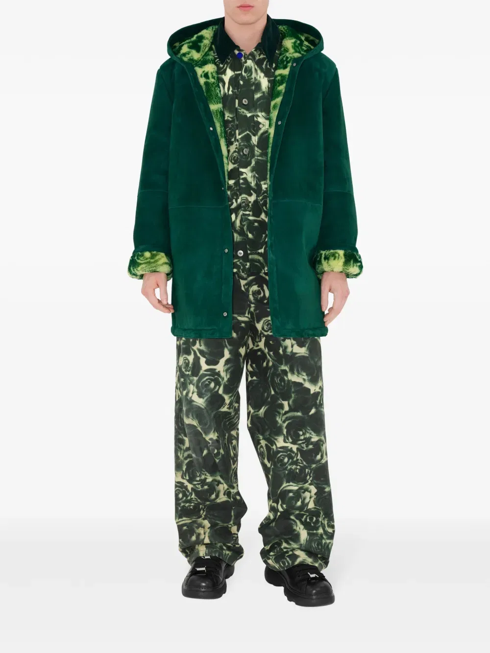 Куртка Burberry из замши и овчины, цвет плюща — фото 2