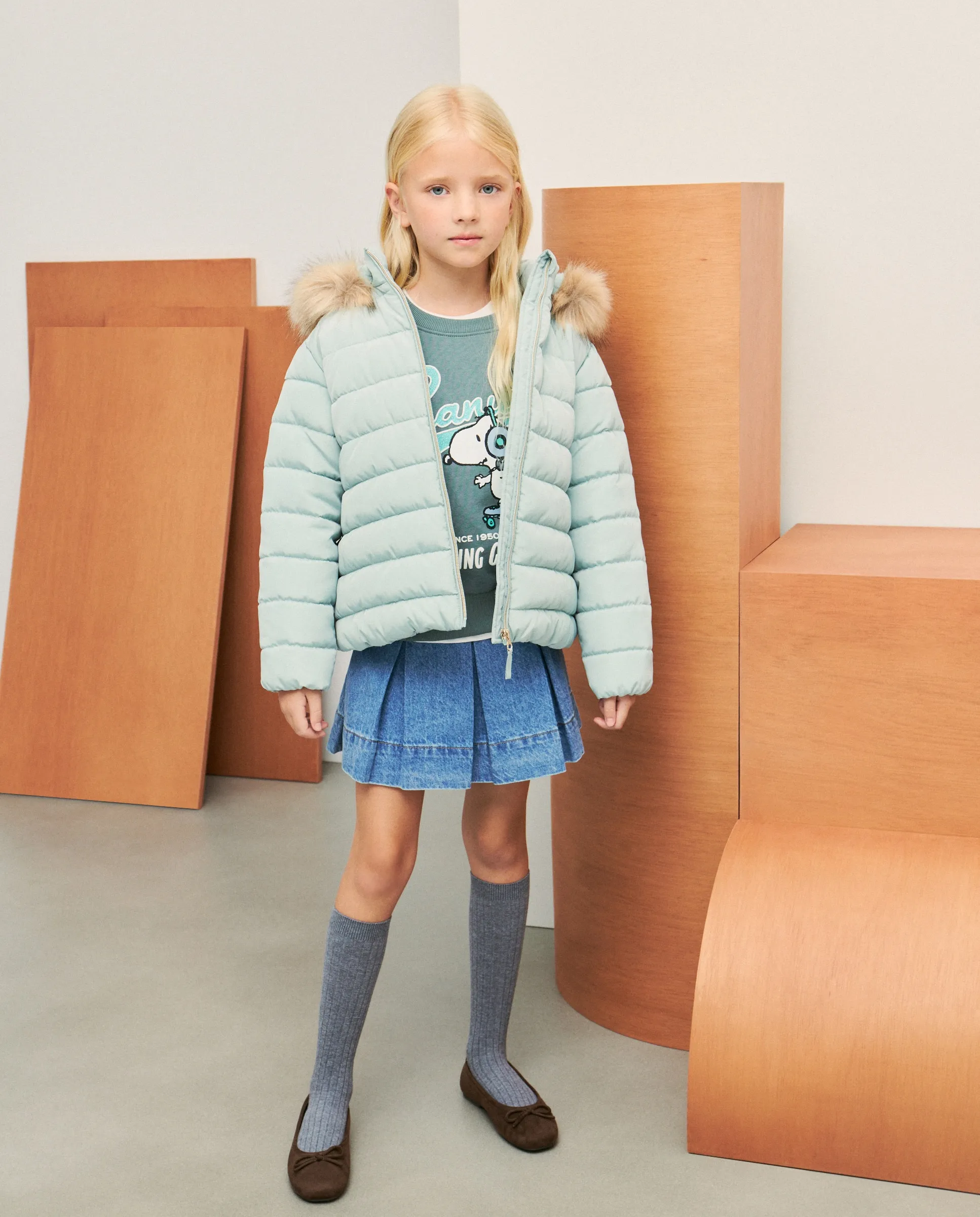 

Короткая парка для девочки Kids El Corte Inglés, пастельно-бирюзовый