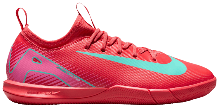 

Кроссовки Nike Zoom Mercurial Vapor 16 Academy IC GS 'Mad Energy Pack', красный