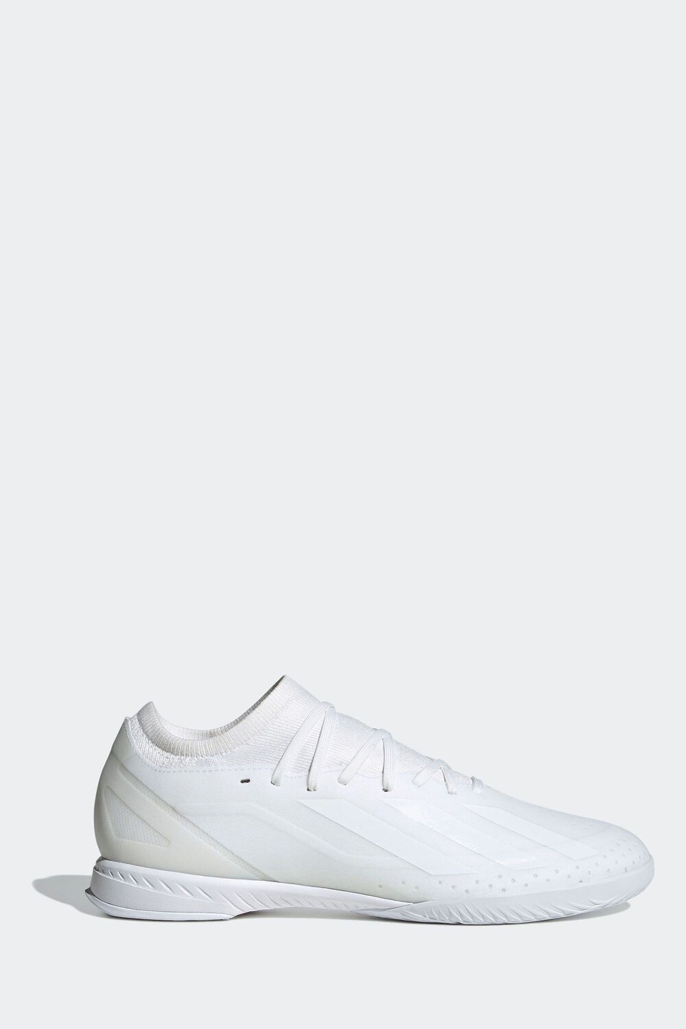 

Ботинки × madfast 3 в помещении Adidas, белый