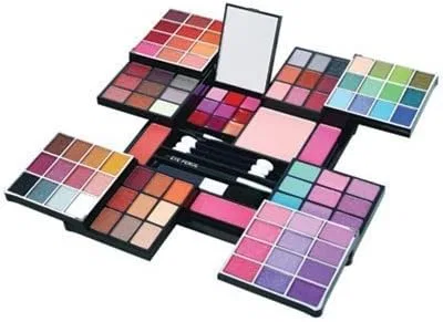 Набор для макияжа Cameo Color Chatters Make Up Kit 680 г