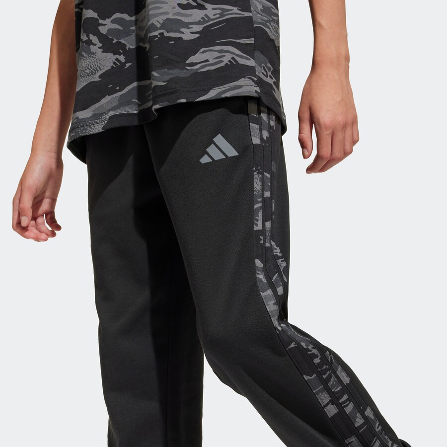 Зауженные тренировочные брюки ADIDAS SPORTSWEAR Essentials, черный — фото 3