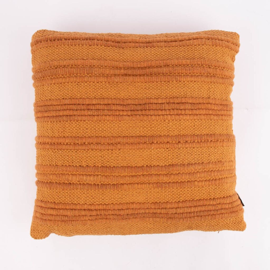 

Подушка Linen & More Liv тканая структура однотонная ржаво-коричневого цвета 45х45см Blyco