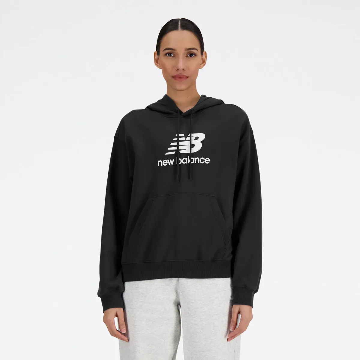 

Толстовка New Balance с капюшоном "Sport Essentials Fleece Logo Hoodie", на шнурке, черный