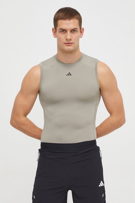 

Тренировочная футболка adidas Performance, зеленый