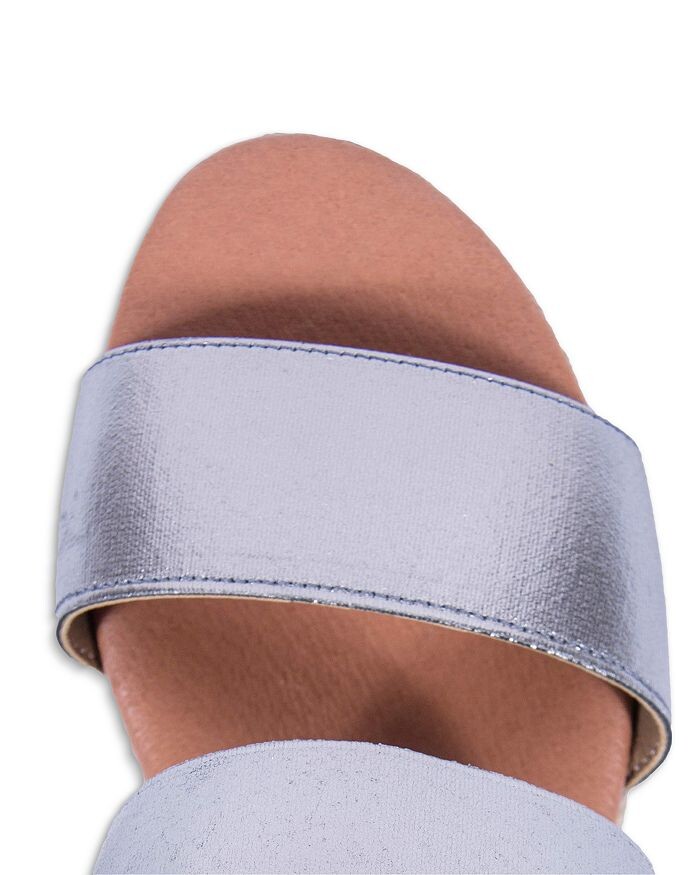 Женские босоножки на танкетке Allison Strappy Espadrille Andre Assous — фото 3