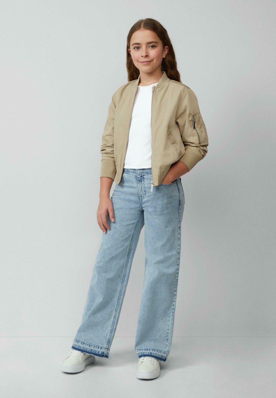 

Топ s.Oliver VERKÜRZTES TANK IM MIT CUT-OUT-DETAILS, Weiß/White