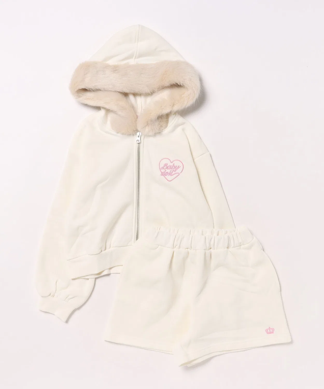 Детский костюм из флиса с мехом BABYDOLL, куртка и шорты, офф-белый — фото 3