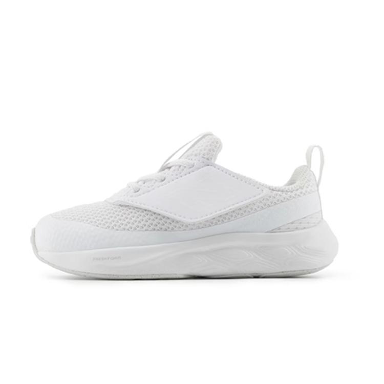 

New Balance Легкие амортизирующие низкие детские ботинки white для малышей