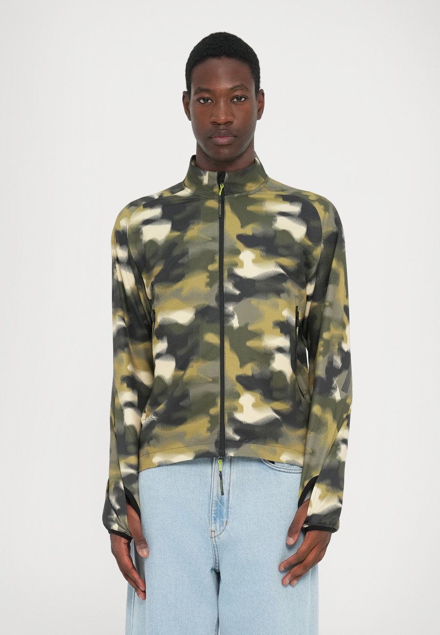 

Куртка EA7 Emporio Armani MOUNTAIN URBAN ESCAPE, Green Camou/Black