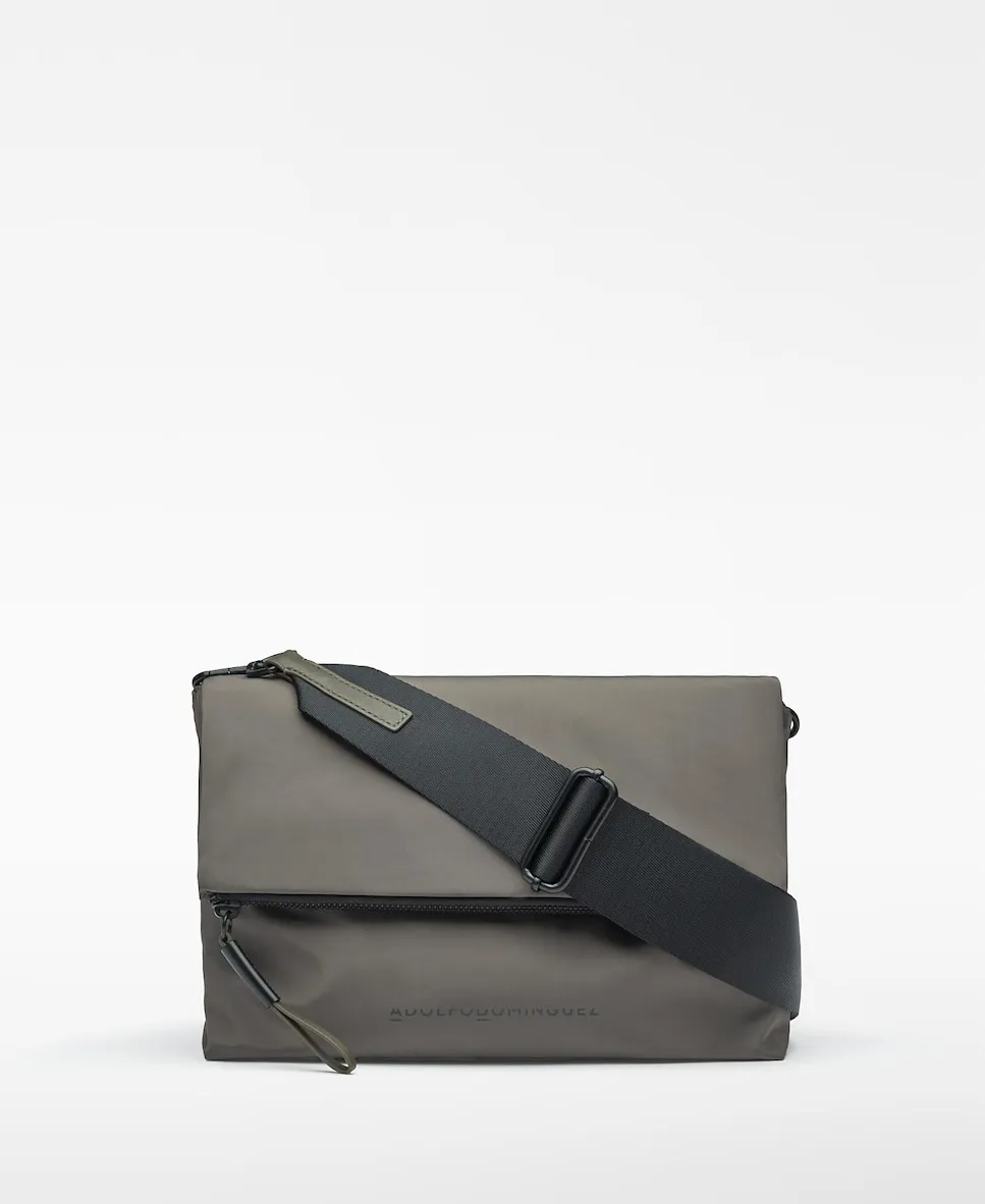 

Средняя женская нейлоновая сумка через плечо Adolfo Dominguez, темно-серый