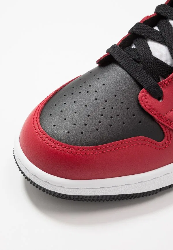 Баскетбольные кроссовки air jordan 1 mid Jordan, Black/Gym Red — фото 3