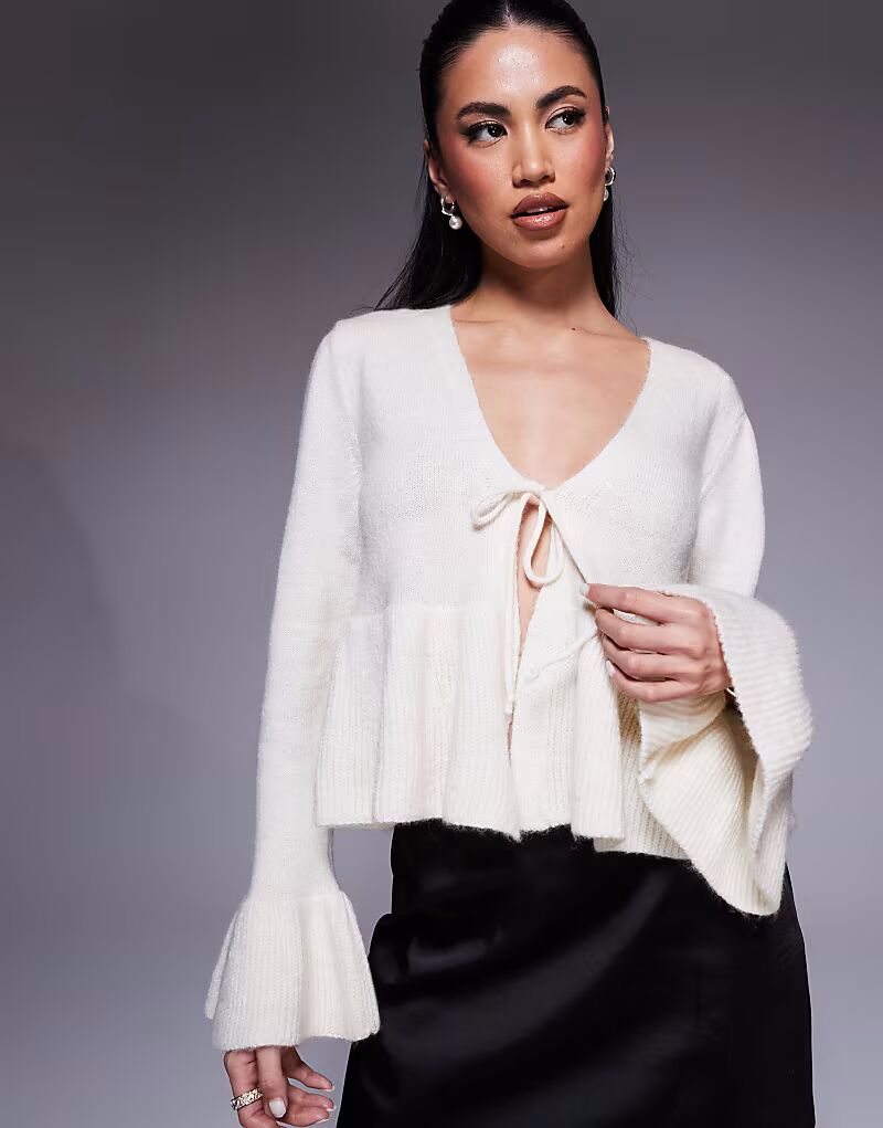

Кардиган River Island с завязкой спереди и оборками кремового цвета