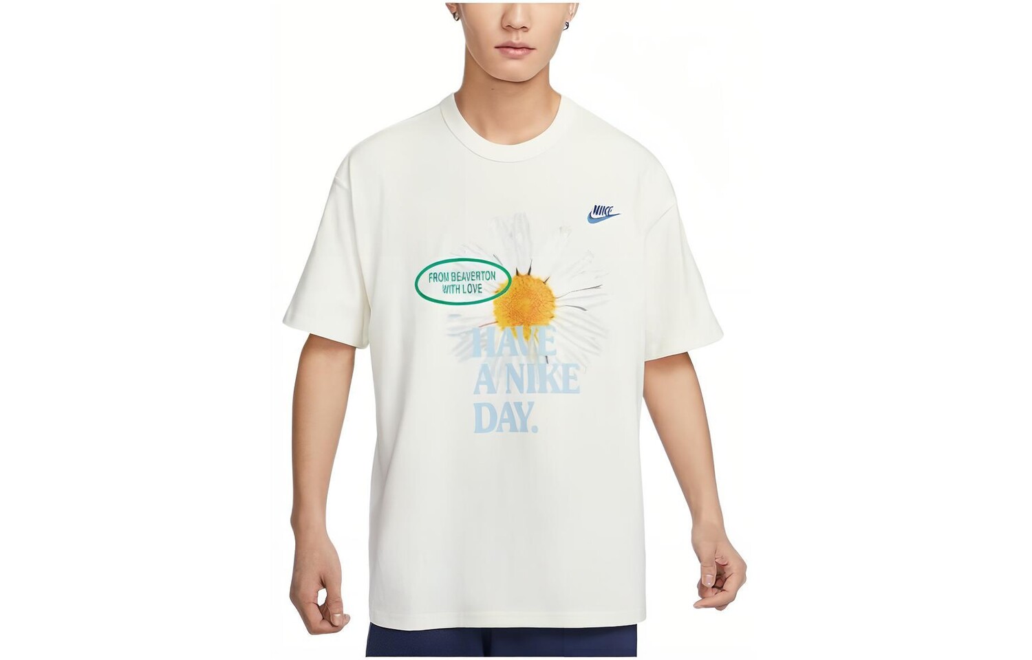 

Футболка серии Sportswear Essentials унисекс Sail белая Nike, белый